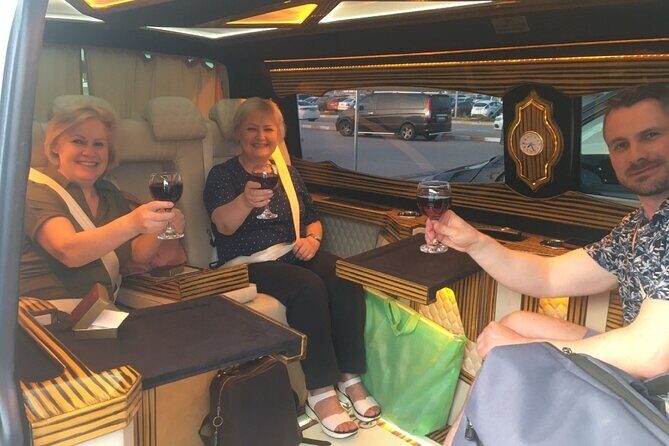 Antalya Airport Transfer Vip & Private Minivan or Minibus - The Route and What You Can Expect