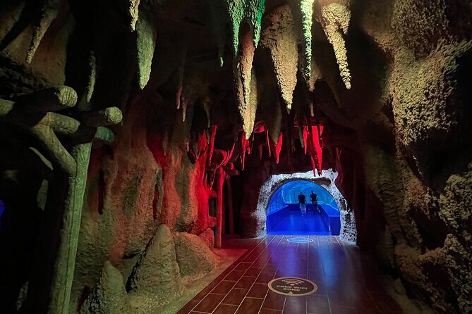 Antalya Aquarium and Face to Face Wax Museum Private Transfer - Exploring Antalya Aquarium and Face to Face Wax Museum with Private Transfer