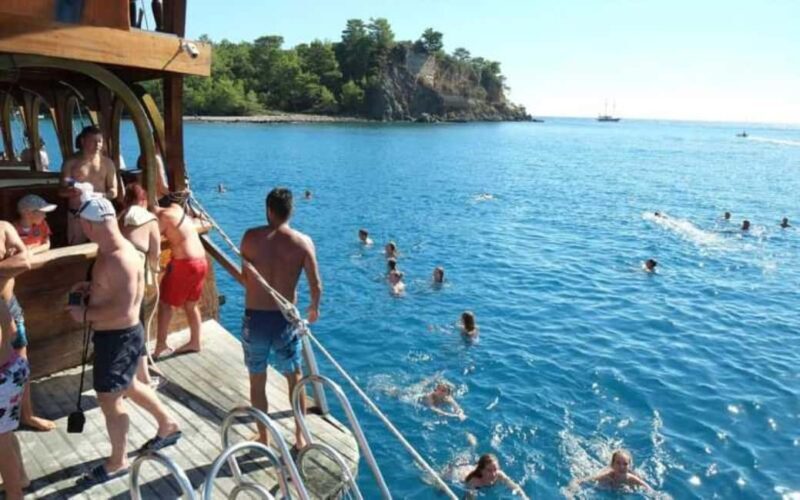 Antalya Boat Tour: Düden Waterfall, Swim & Soft Drinks - Key Points