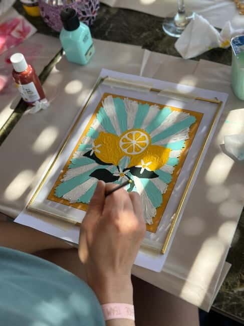Antalya: Frame Glass Painting Workshop with Turkish Tea - What Makes This Experience Stand Out?