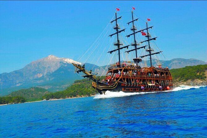 Antalya Pirate Boat from Kemer - A Detailed Look at the Antalya Pirate Boat from Kemer