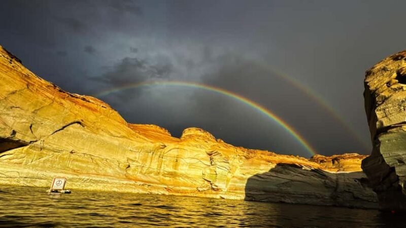Antelope Point Launch Rmp: Antelope Canyon Kayak & Hike Tour - Exploring the Antelope Canyon Kayak & Hike Tour: A Balanced Adventure in Arizona