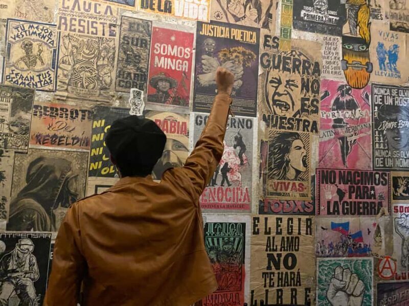 Anti-tour Bogotá - Transportation and Group Sizes