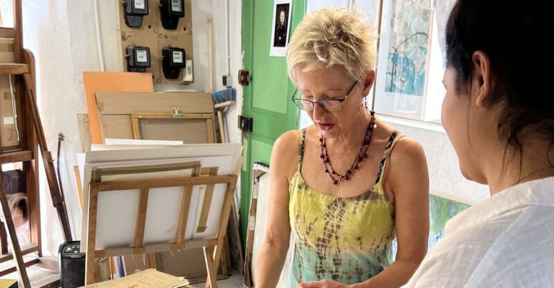 Antibes: make your art souvenir with a Local Artist - The Location and Its Charm
