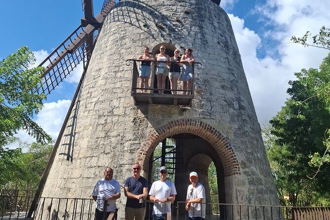 Antigua Island Group Tour - Key Points