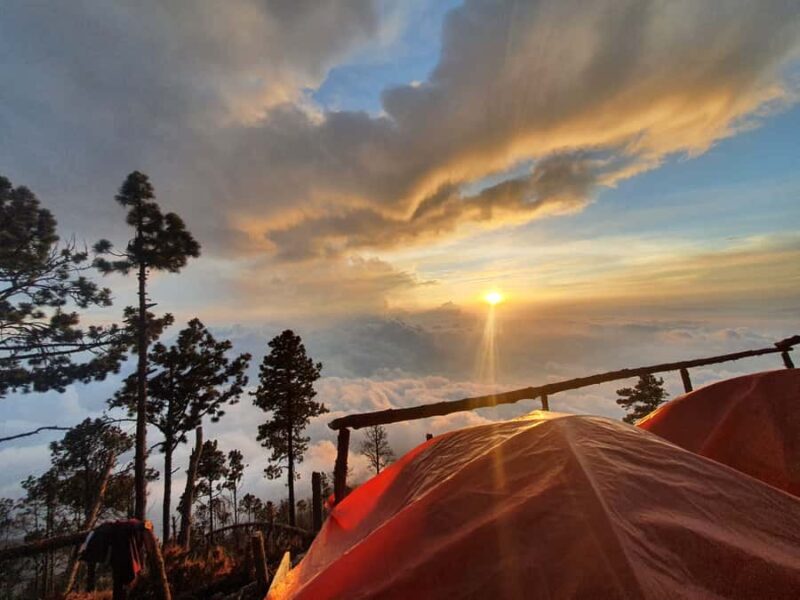 Antigua: Overnight Volcano Acatenango Hiking Adventure - The Itinerary in Detail