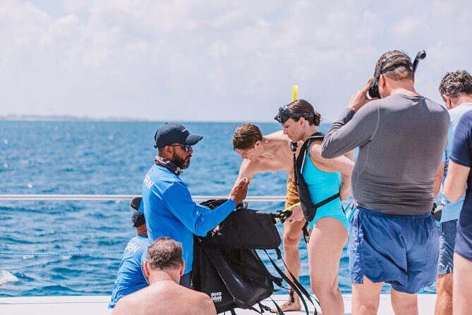 Antilla Shipwreck and Catalina Bay Snorkel Sail - The Sum Up