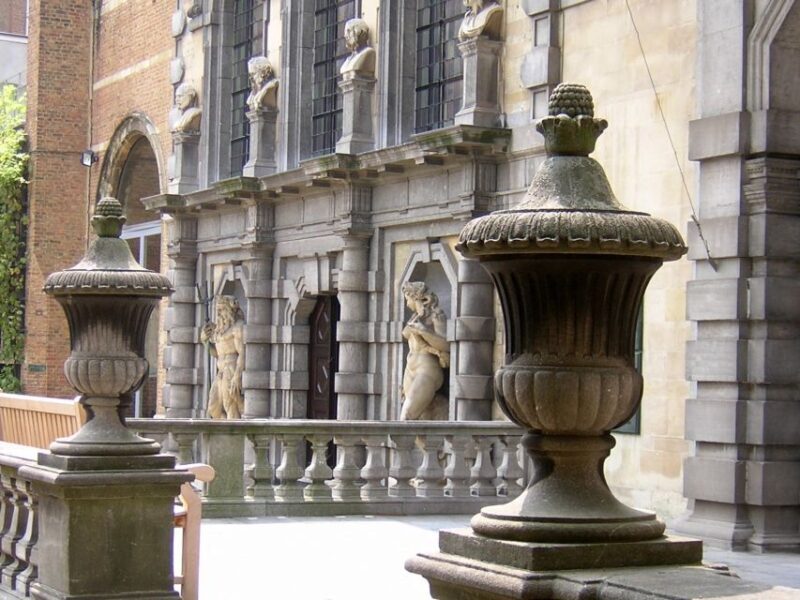 Antwerp: Walking Tour from Steen to Central Station - Who Will Love This Tour?
