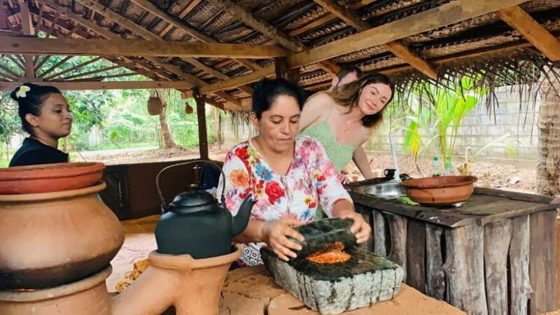 Anuradhapura: Traditional Fresh Coconut Roti Cooking Class - Why This Cooking Class Works