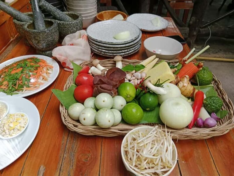 Ao Nang: Authentic Thai Local Cooking Class - The Itinerary: A Step-by-Step Taste of Thailand