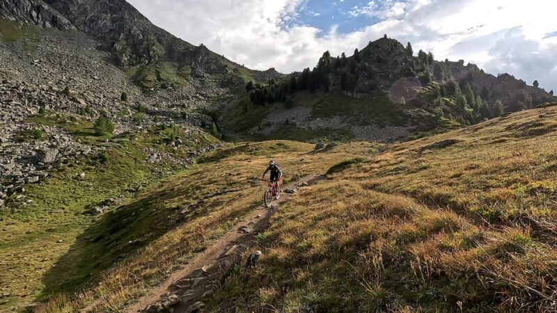 Aosta: E-bike full suspension day rental - Practicalities and Value