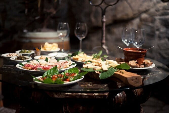 APERITIVO at Sunset in Florence - In-Depth Review of the Florence Sunset Aperitivo Tour