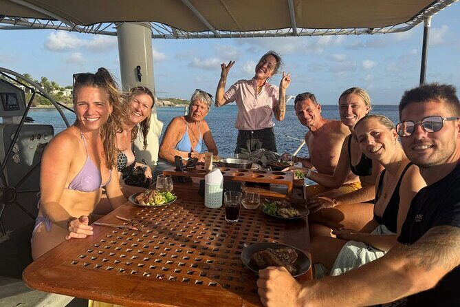 Aquaspace Morning Sail and Snorkel Tour on Bonaire with Lunch - FAQ