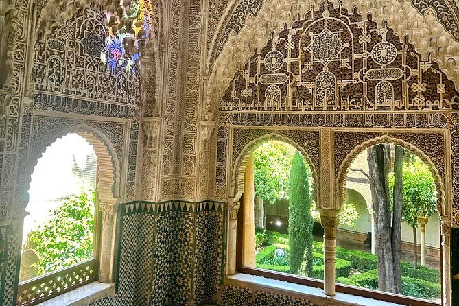 Arabic Private tour Alhambra (Not Included Ticket ) - Exploring the Alhambra: A Deep Dive into the Experience