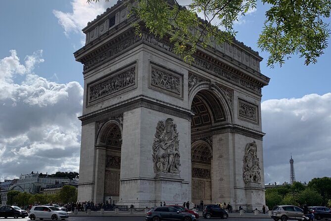 Arc de Triomphe and the Champs-Elysees Discovery Private Tour - An In-Depth Look at the Tour Experience