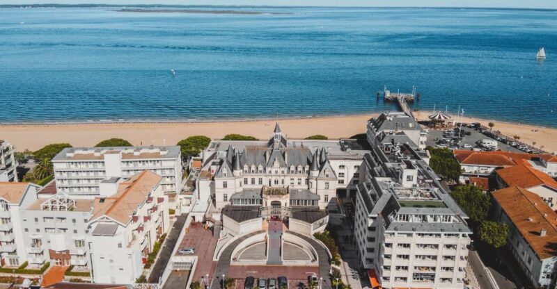 Arcachon: Guided City Walking Tour - Exploring Arcachon: A Guided City Walking Tour