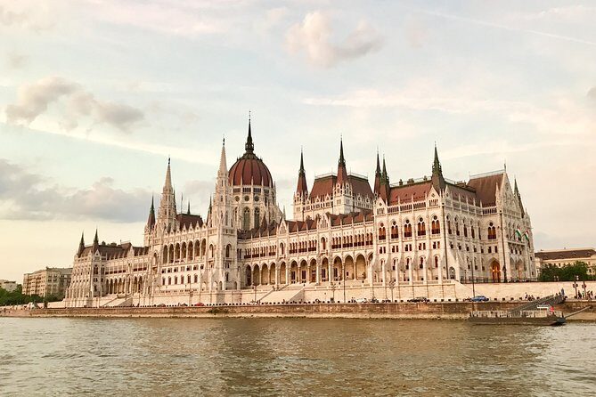 Architectural Budapest: Private Tour with a Local Expert - A Deep Dive into the Budapest Architecture Tour