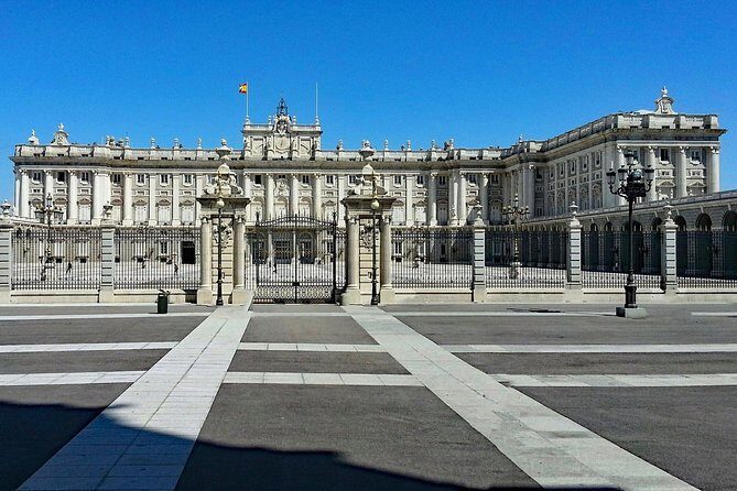 Architectural Madrid: Private Tour with a Local Expert - Engaging Meta Description: