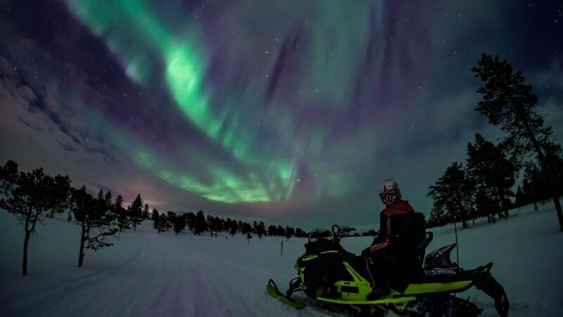 Arctic Adventure: Northern Lights Hunting with Snowmobiles - Practical Tips for a Seamless Experience