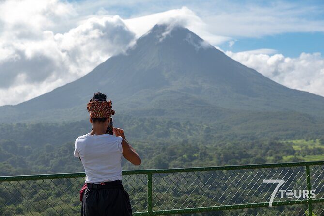 Arenal Highlights (arenal 1 Day) + Baldi Hot Springs & Dinner - A Day in the Life of the Arenal Highlights Tour