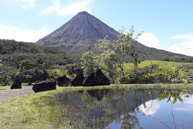 Arenal Volcano And La Fortuna Waterfall Tour - Frequently Asked Questions