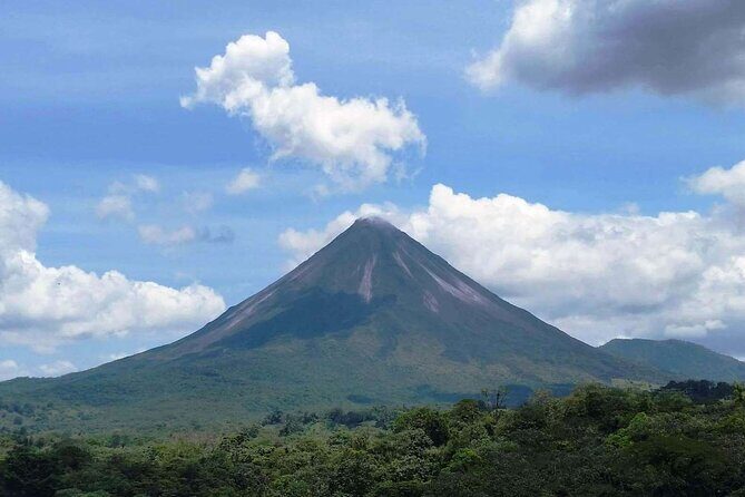 Arenal Volcano, La Fortuna Waterfall, Hot Springs Combo Tour with Lunch & Dinner - An In-Depth Look at the Tour