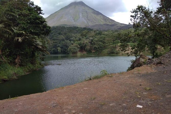 Arenal Volcano Lava Fields and Natural Hot Springs - Key Points