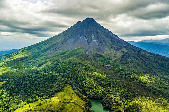 Arenal Volcano Lava Trail and Baldi Hot Springs with Dinner - FAQs