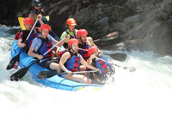 Arenal White Water Rafting + Free Photos + Free lunch - Key Points