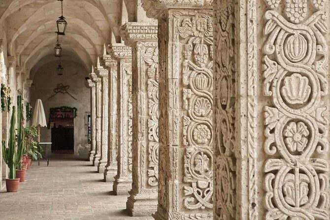 Arequipa and Secret Bars - Discover Arequipa and Its Hidden Gems in a 4-Hour Walk