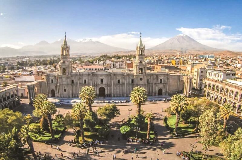 Arequipa: City Tour and Santa Catalina Monastery - Exploring Arequipa: A Visual and Cultural Feast