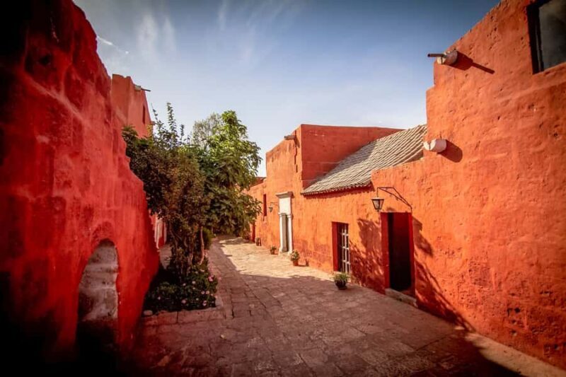 Arequipa: City Tour and Santa Catalina Monastery - The Practical Side