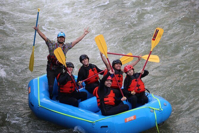 Arequipa Rafting adventure on the Chili river with pick-up - The Guides and Service