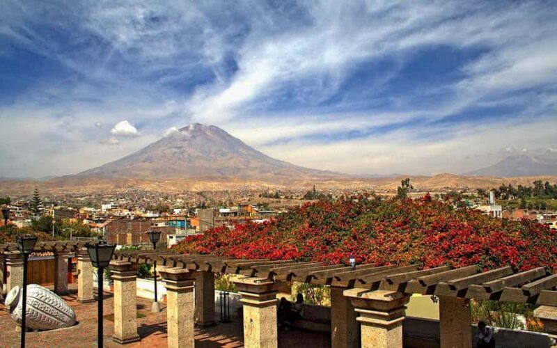 Arequipa Walking Tour and Santa Catalina Monastery - An In-Depth Look at the Arequipa Walking Tour and Santa Catalina Monastery