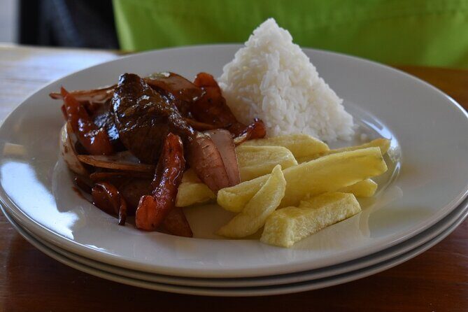 Arequipeño Cooking Class and San Camilo Market - Exploring the San Camilo Market: A Window into Arequipas Daily Life