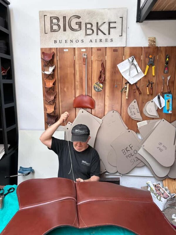 Argentina: Leather Butterfly Chair Workshop Tour with Wine - FAQ