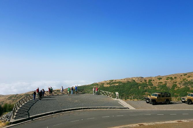Arieiro Peak, Santo da Serra and Cristo Rei 4x4 Experience - Authentic Experiences and Review Highlights