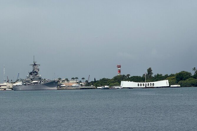 Arizona Memorial and USS Missouri - Discover Pearl Harbor with a Personal Touch: Arizona Memorial and USS Missouri Tour