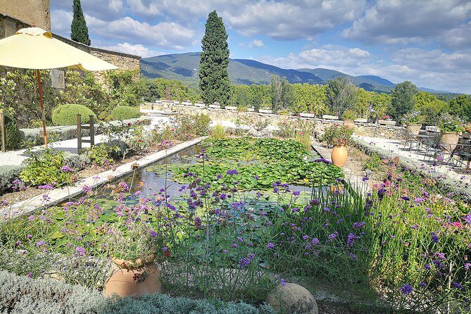 Arles Small groupe tour : Private Day Trip to Luberon Villages - FAQ