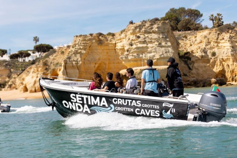 Armação de Pêra: Private Benagil Cave Tour - Key Points