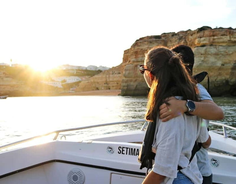 Armação de Pera : Private Boat Trip Sunrise/Sunset - The Extra Touches: Comfort, Safety, and Flexibility