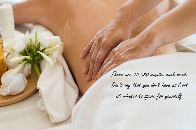 Aroma Massage - Enjoy a complete Spa experience from the comfort of your room - The Experience in Detail