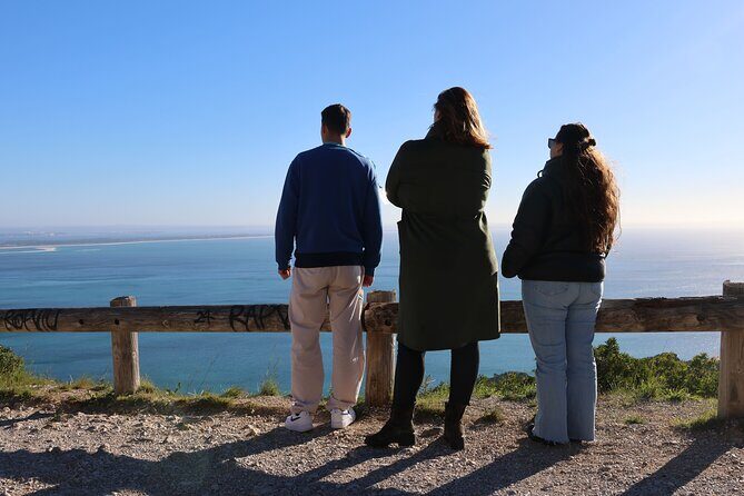 Arrabída natural park with Wine tasting - Key Points
