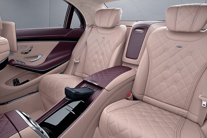Arrival by Luxury Car from Heathrow Airport LHR to Central London - Why Travelers Keep Coming Back for This Transfer
