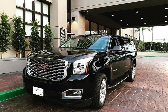 Arrival by Private SUV from San Diego Airport SAN to San Diego - In-Depth Review of the San Diego Airport Private SUV Transfer