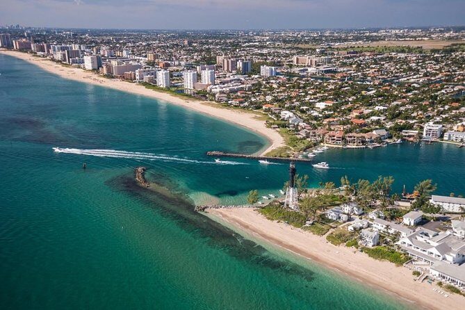 Arrival Private Transfer: Airport FLL to Hollywood Beach in Business Car - The Sum Up