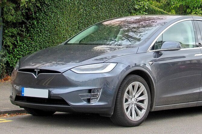 Arrival Private Transfer from Las Vegas Airport to Las Vegas by electric vehicle - An In-Depth Look at the Experience