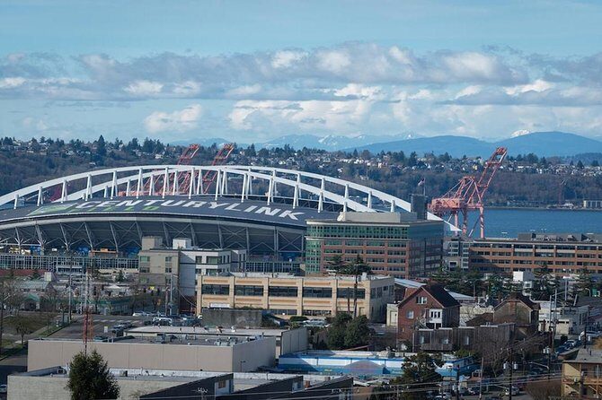 Arrival Private Transfer: Seattle Airport SEA to Seattle in Luxury SUV - In-Depth Review of the Seattle Airport Transfer Service