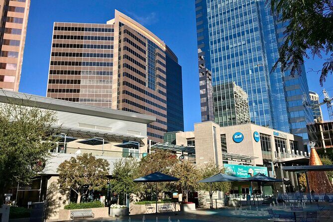 Arrival Private Transfer: Sky Harbor Airport PHX to Phoenix in Luxury SUV - The Details: Why This Transfer Works Well for You