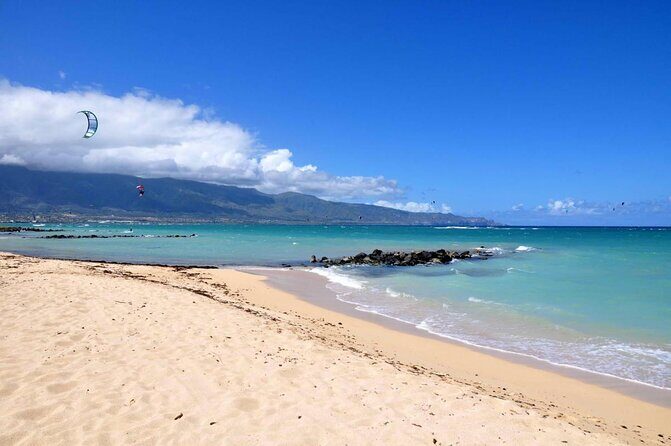 Arrival Shuttle: Kahului Airport(OGG) to Hotels &Private Residences -Maui Island - Welcome to Maui: Starting Your Vacation with Ease